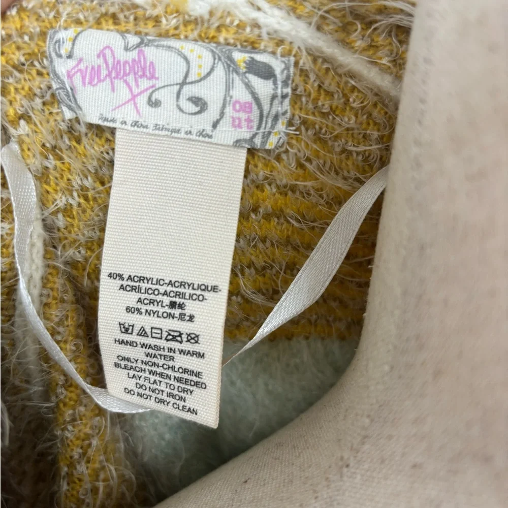 NWOT - Free People‎ - Diamondback Cozy Poncho